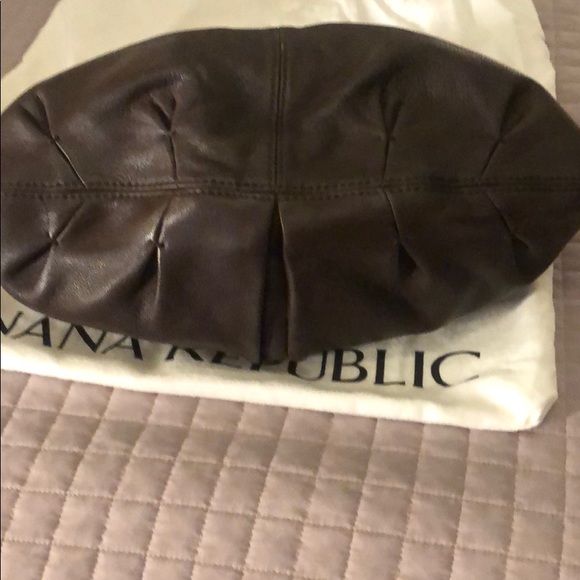 Banana Republic small shoulder Bag. - Picture 5 of 7